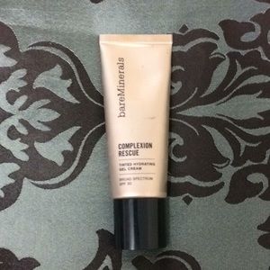 Brand new bareMinerals Complexion Rescue Natural05